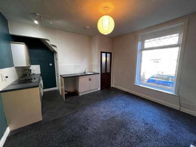 House for sale in Milnsbridge, Kirklees