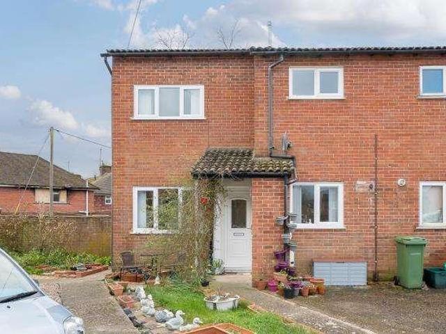 House for sale in Newbury, West Berkshire