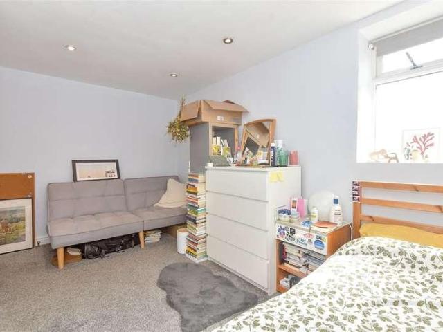 House for sale in Warblington, Spring Vale