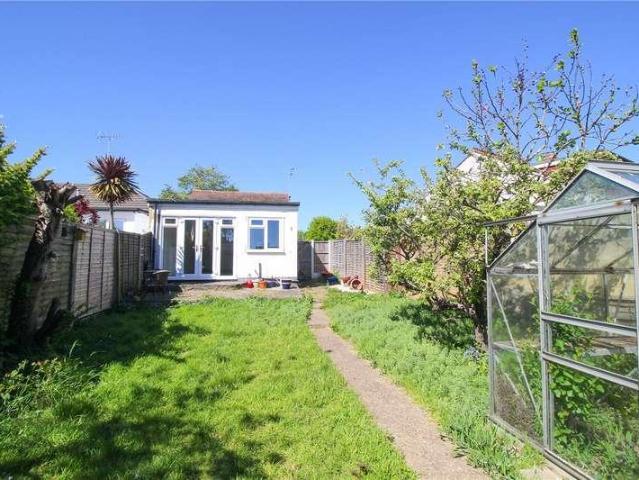 House for sale in Alton Barnes, Essex
