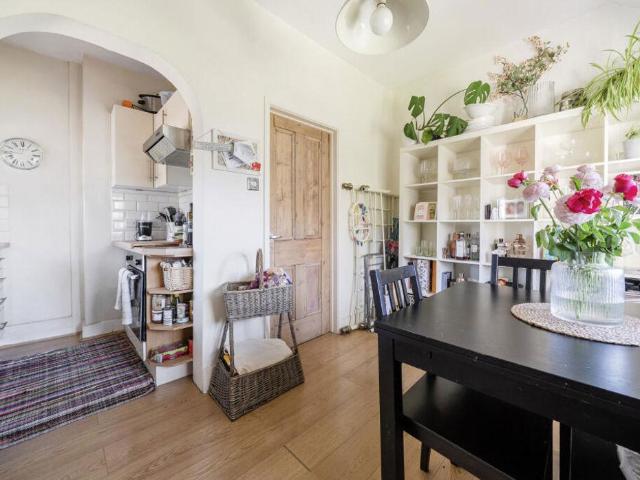 House for sale in Farnborough, Rushmoor