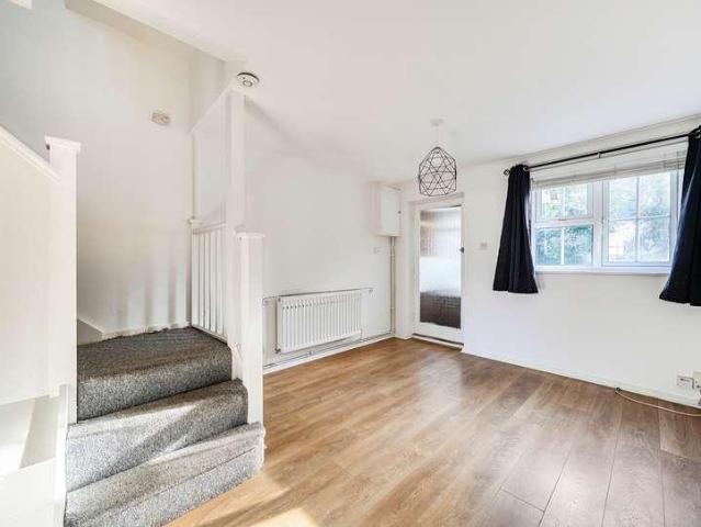 House for sale in London Borough of Croydon, Greater London