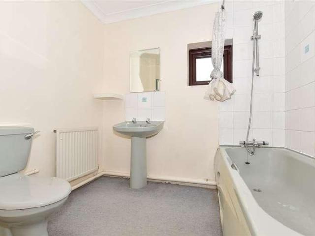 House for sale in Tower Hamlets, Ash