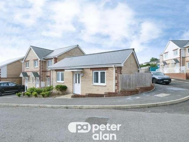House for sale in Maesteg, Nantyffyllon