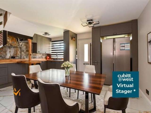 House for sale in Broadfield, Glynde