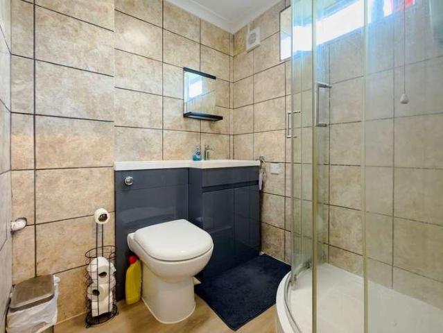 House for sale in Chelmondiston, Suffolk
