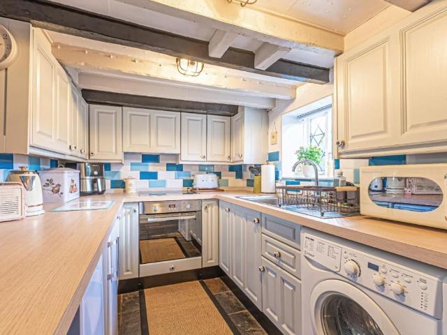 House for sale in Aston Clinton, Buckinghamshire
