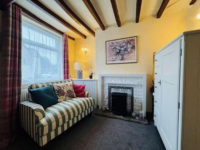 House for sale in Boulton, East Midlands