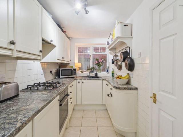 House for sale in Lunnon, Buckinghamshire