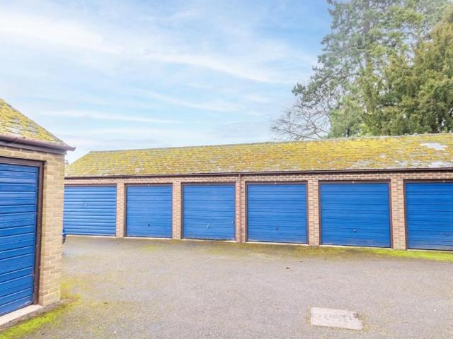 House for sale in Pouchen End, Hertfordshire