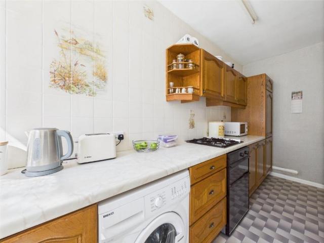 House for sale in Cottingley, West Yorkshire