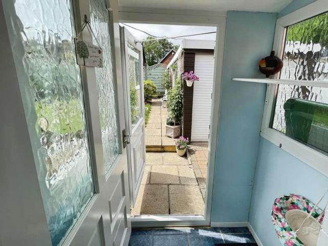 House for sale in Ringley, Lee Bank