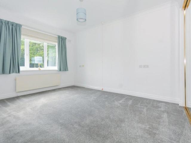 House for sale in Elmdon, West Midlands