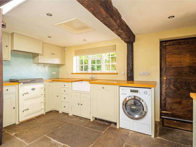 House for sale in Batchworth, Hertfordshire