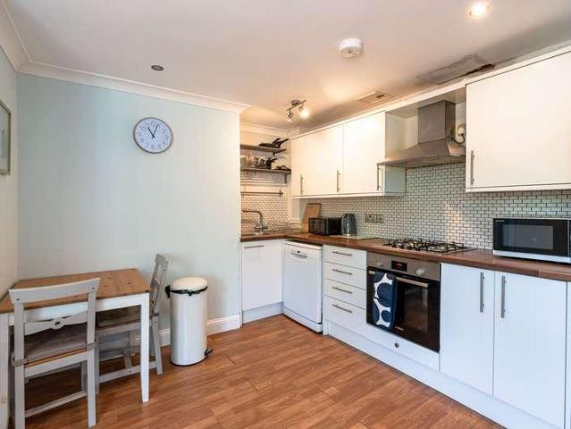 House for sale in Barton, The Slade