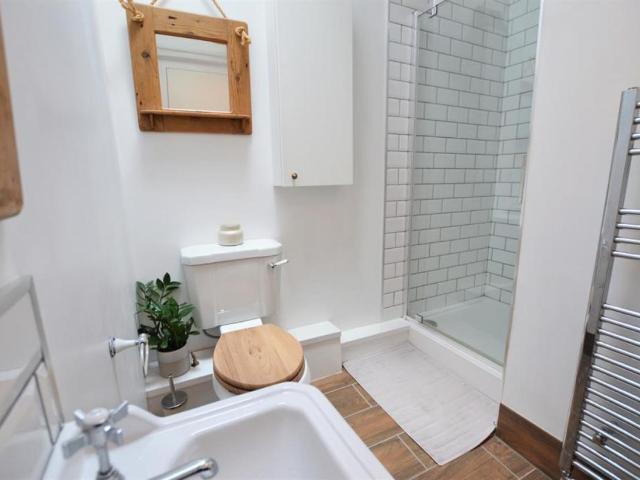 House for sale in Ewens Farm, Golden Valley