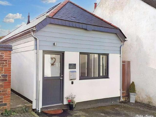 House for sale in Tregony with Cuby, Tregony