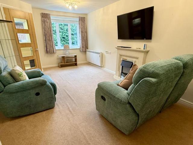 House for sale in Tricketts Cross, Ferndown