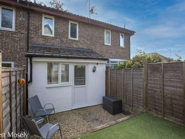 House for sale in The Butts, Kent