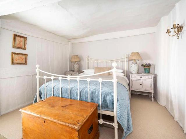 House for sale in Chelmondiston, Suffolk