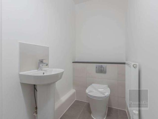 House for sale in New Catton, East Bank