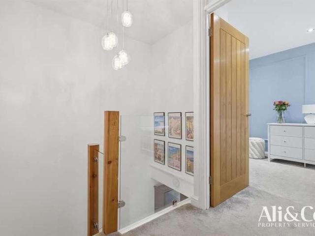 House for sale in Badgers Dene, Grays
