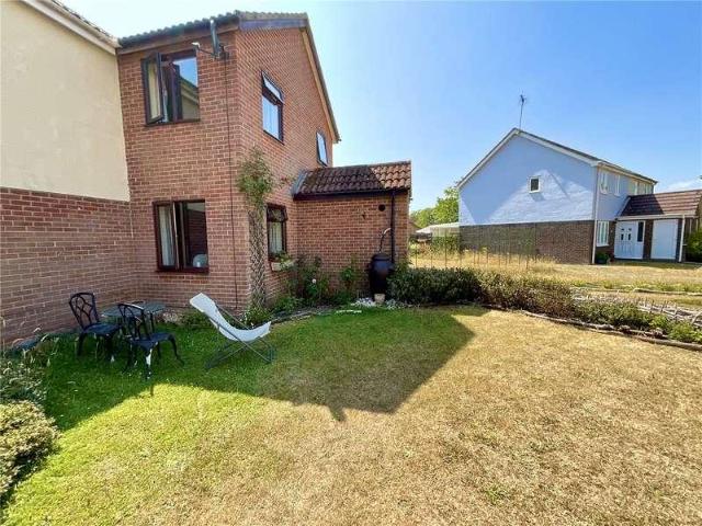House for sale in Highcliffe