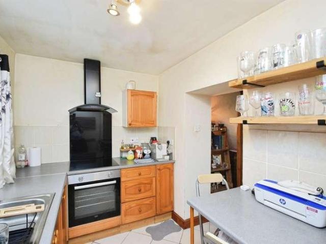 House for sale in Llannon, Cefneithin