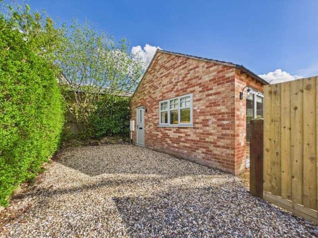House for sale in Tadley, Priest Down