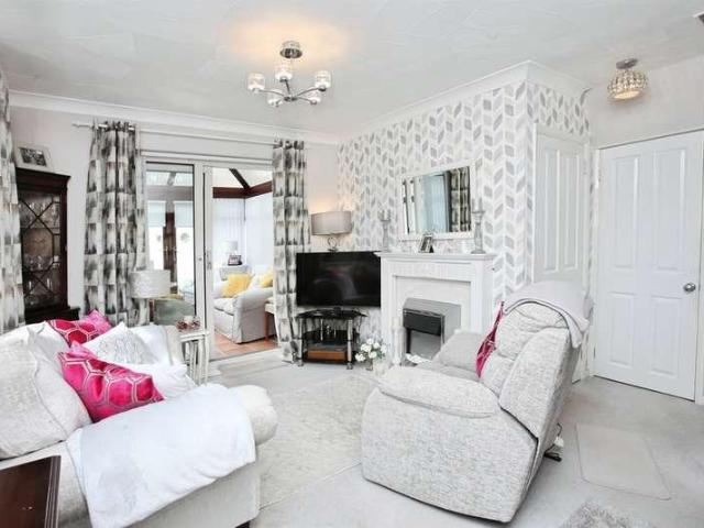 House for sale in Saint Bride's Wentlooge, Wales
