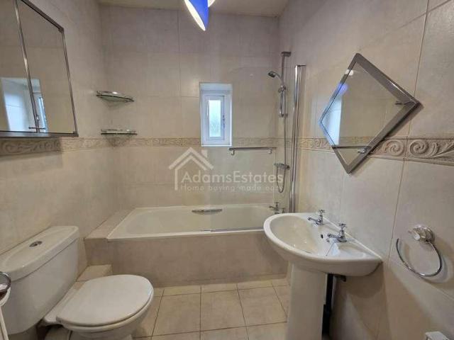 House for sale in Batley, Kirklees