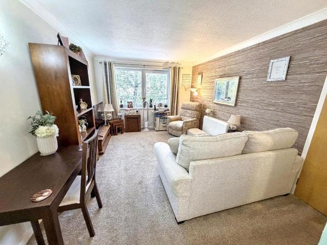 House for sale in Gosforth, Newcastle upon Tyne