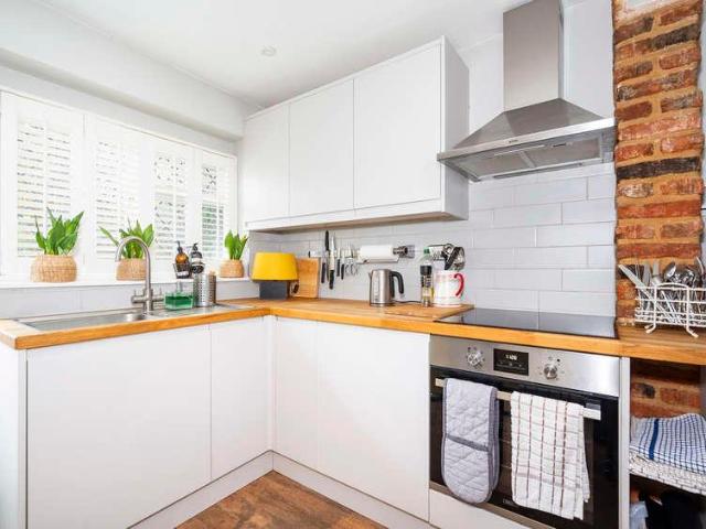 House for sale in Chelmondiston, Suffolk