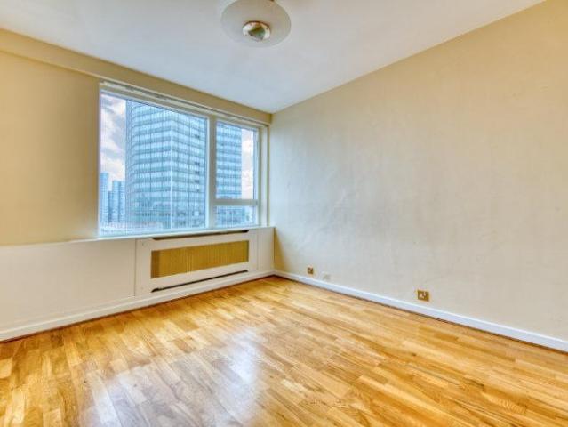 House for sale in Greater London