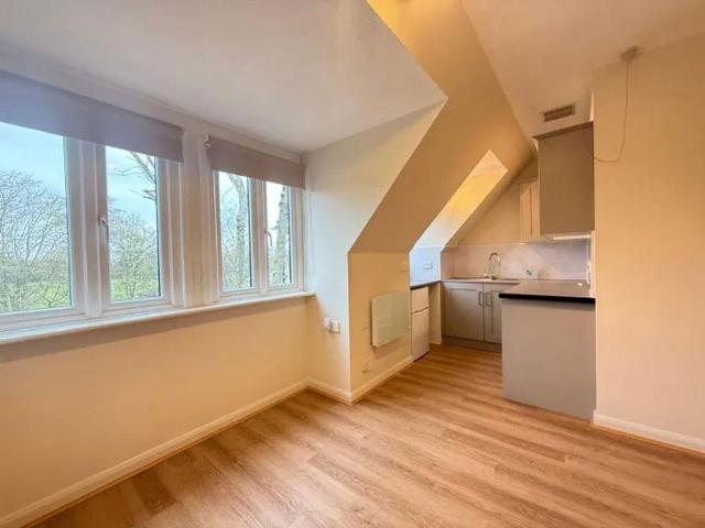 House for sale in London Borough of Croydon, Greater London