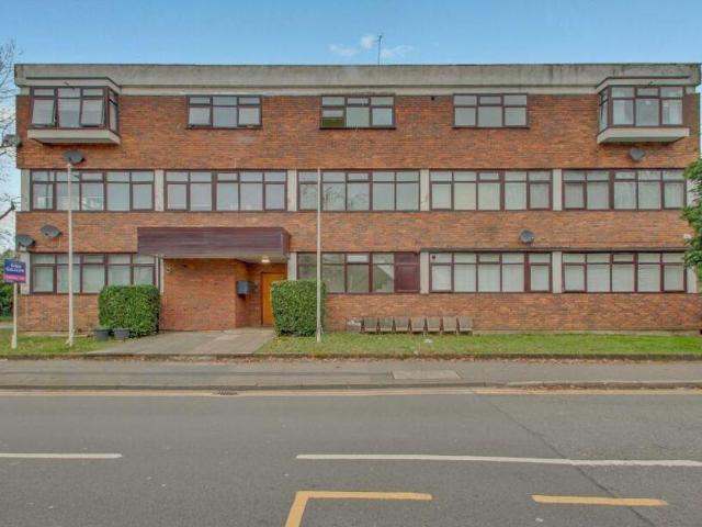 House for sale in London Borough of Hillingdon, Greater London