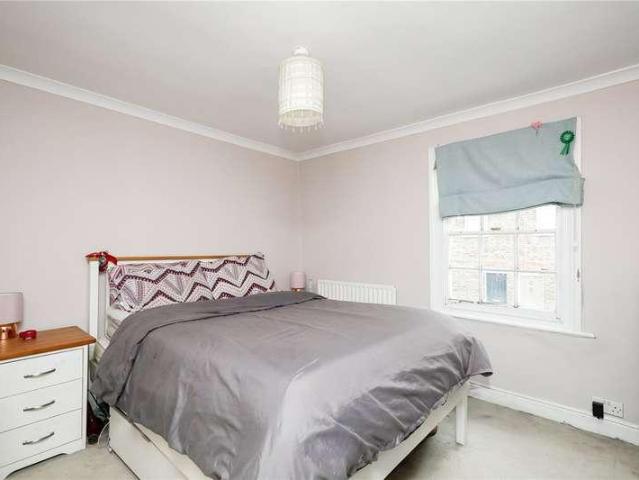 House for sale in London Borough of Ealing, Greater London