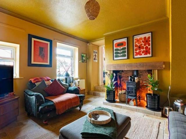 House for sale in Holywell