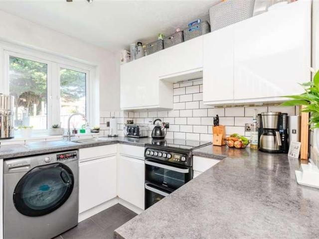 House for sale in Dartford, Temple Hill