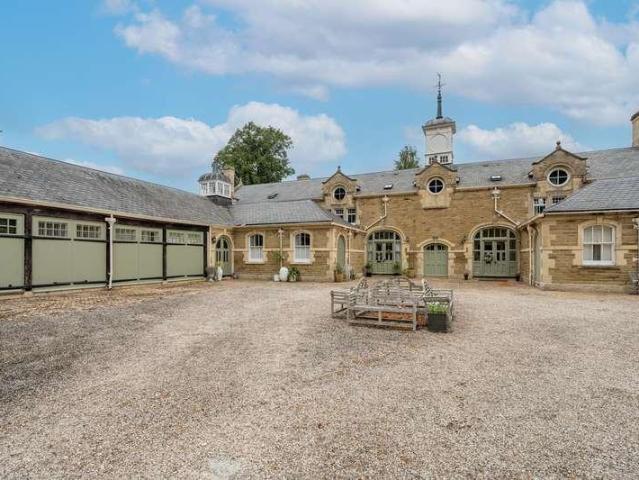 House for sale in Chesterton, Evershot