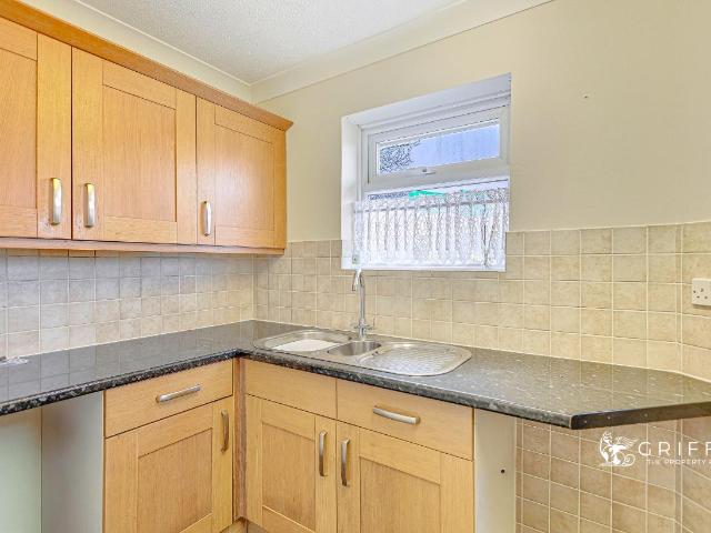 House for sale in Vange, Essex
