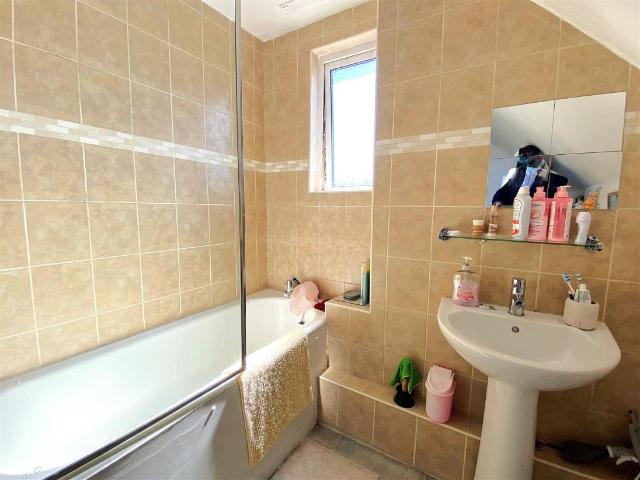 House for sale in Central, Heathlands