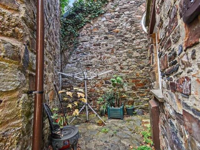 House for sale in Weir Quay, Devon