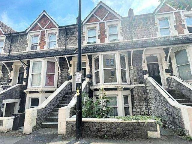 Flat for sale in Weston-super-mare, North Somerset