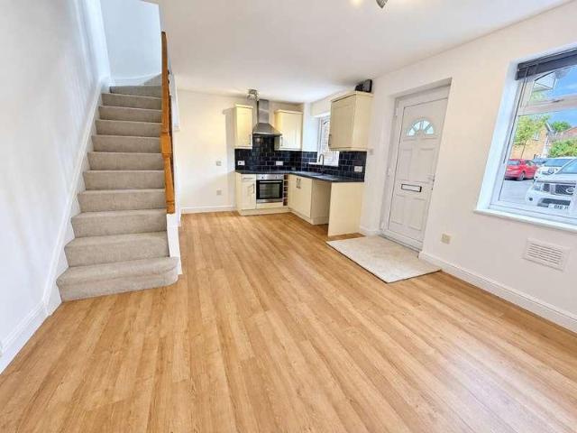 House for sale in Brierley Hill, West Midlands