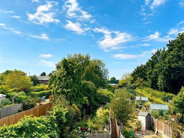 House for sale in Greatfield, Lydiard Millicent