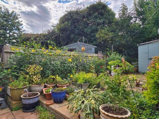 House for sale in Ampthill, Bedfordshire