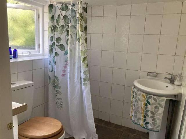 House for sale in Fossebridge, Gloucestershire