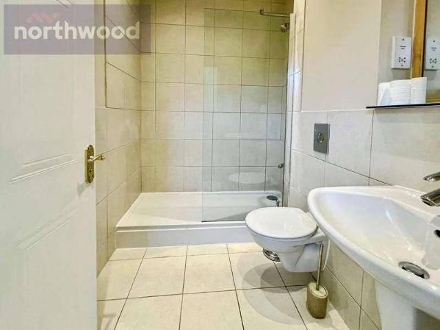 House for sale in Escrick, North Yorkshire