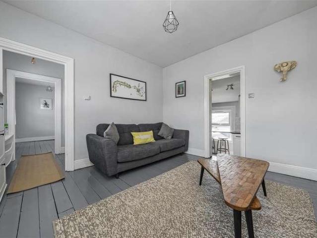House for sale in Windsor, Clewer Within House for sale in Windsor, Clewer Within